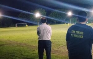 Bupati SBS Pantau dari Tepi Lapangan, Direktur PS Malaka Dion Bria Seran Berpikir Keras di Balik Kemenangan Bupati SBS Pantau dari Tepi Lapangan, Direktur PS Malaka Dion Bria Seran Berpikir Keras di Balik Kemenangan
