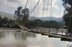 Saat Harapan Tak Lagi Sekadar Mimpi, Jembatan Gantung Nunbei Menjadi Bukti Kepedulian SBS-HMS Saat Harapan Tak Lagi Sekadar Mimpi, Jembatan Gantung Nunbei Menjadi Bukti Kepedulian SBS-HMS